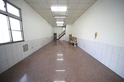 岡山正岡燕路邊間大坪數四層樓透天
