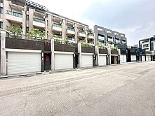 【仁武慈惠公園｜優質大地坪電梯車墅｜雙主臥配置】