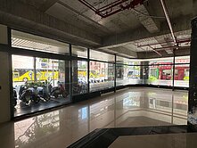 愛河灣捷運旁三角窗G3大面寬店面