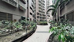 高雄鳳山/五甲公園4房大樓