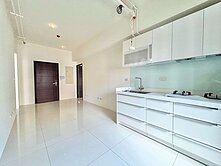 全新成屋稀有兩房兩衛