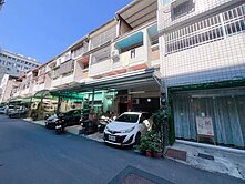 【顧維澤】北區中清路漢口商圈四房臨路朝南車庫透天