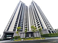 左營太普美術海高樓景觀全新未住三房平車