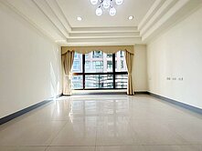 ⭐捷運鷺江臻美四房車⭐️