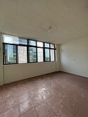 近老街溪捷運站大三房公寓