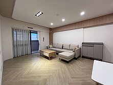 環中星巴克健康城市三房車
