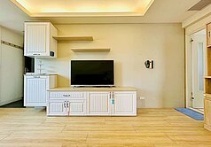 前鎮💥鳳凰嘉鄰頂樓邊間採光💥大二房車位