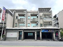 仁武💥八德東路熱鬧商圈💥臨路店面/車庫透天