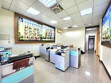 豐原家樂福旁🌭土地27坪🌭臨路20米透店