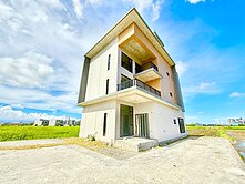 冬山鄉近交流道三興路6套房電梯農舍~喻婍霖