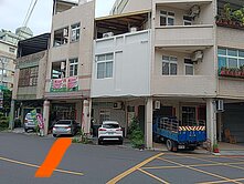 武廟五塊厝捷運站體育場翻新透店