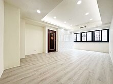⭐仲平黃昏市場旁❗ 3面採光雙衛浴開窗，全新裝潢
