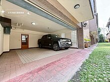 八期64大地坪朝南20米路車庫別墅