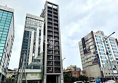 ✠夯！【鳳凰綻】兩年屋中樓景２房２衛捷運美宅