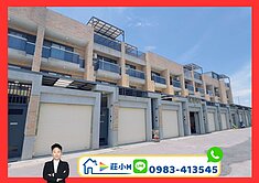 找我同社區一次看兩間┃獨家輕屋齡公園別墅+前院停車