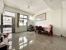 🏡大雅屋況極佳免整理| 低總價四房門前停車 