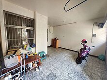 獨家!! 近青埔棒球場 5房大透天 室內停車