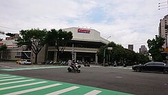 八期好市多六房雙車臨路美別墅