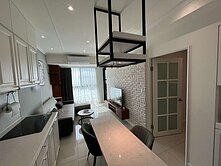 仁武28行館II 高樓精美裝潢二改一房+平車