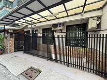 衛武營國家藝術文化中心稀有釋出面寬8米6公寓一樓