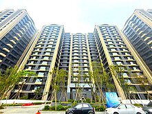 年底交屋．高餐森林公園首排社區2房雙衛平車