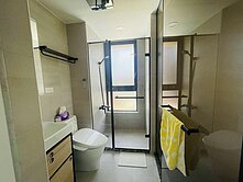 景安樸石麗緻三房車位