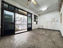 新莊佳瑪幸福商圈中誠靜巷原始屋況內梯頂家