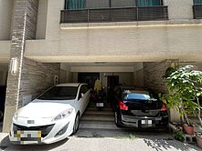 ☘︎黃瀅庭☘稀有釋出面寬雙車庫透天鄰仁德交流道