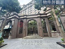 【急售】圓頂法步街景觀1+1房車~近龜山熱鬧商圈