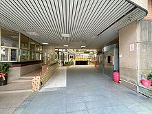 東區大三房平車/室內41坪屋況好/綠意佳