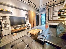 專『連翔不染』三房平車｜一層兩戶｜三面採光