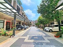 臨路5.5米寬九套房店面