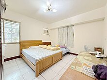 北屯松竹捷運站松竹商圈一點利市場大四房附車位