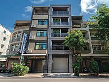 ★美術館特區旁★全新電梯透天店面有預留充電樁空間