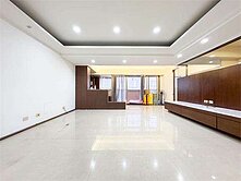 🍎高雄三民｜三面採光｜稀有大空間4房大平車🍎