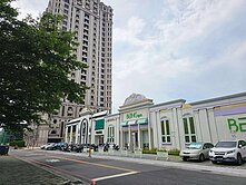 遠雄頂美大坪數三房平車