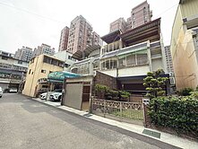 北屯 ✧崇德松竹商圈✧ 熱河靜巷前院 車庫別墅