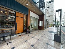 獨家~5期🎯大墩商圈東龍尊邸店面+平車