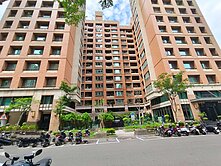 明誠農16商圈陽台進出採光3+1房平車