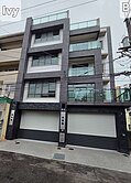 大里全新電梯雙車豪墅大地坪