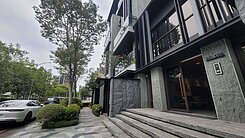 單元二綠園道首席臨路電梯別墅