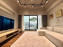 南區大膳哲哲｜百萬精裝三改二房平車高樓視野戶