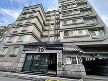 捷運G09站/力行市場/長堤臻品一樓3房平面車位
