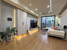 群雄會百萬裝潢三房平車無限視野戶