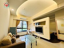 專👍北大夏卡爾廁所開窗大套房車-💎同心圓小羽