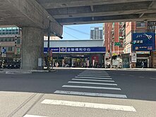 大魯閣旁森林首席次頂樓大三房平車即將交屋