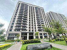 新文山特區｜輕屋齡本區開價最便宜｜正兩房平車