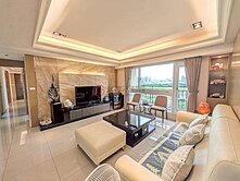 麗池香榭河岸水景四房+車位｜近樹林車站﹑秀泰商圈