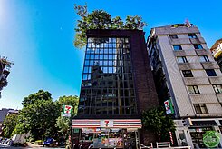 信義捷運三角窗2樓.洽:0917629799彭小姐