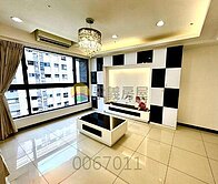 輕軌義山站首選”捷運悅境”裝潢三房車